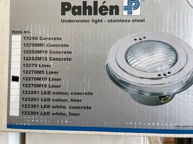 Hovedbilde Undervannslys 300 CA m/10 m kabel